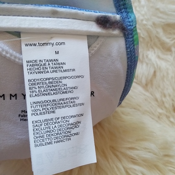 NEW SWIM TOP WITH REMOVABLE SOFT CUPS Tommy Hilfiger - M - Picture 5 of 8